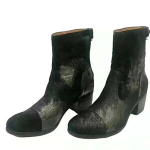 FRYE Women’s Calf Hair Metallic Black Leather Back Zip Boots Italy Size 8B